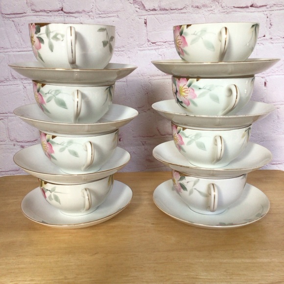 Vintage Hand Painted Cups and Saucers - 8 Sets - Picture 4 of 12